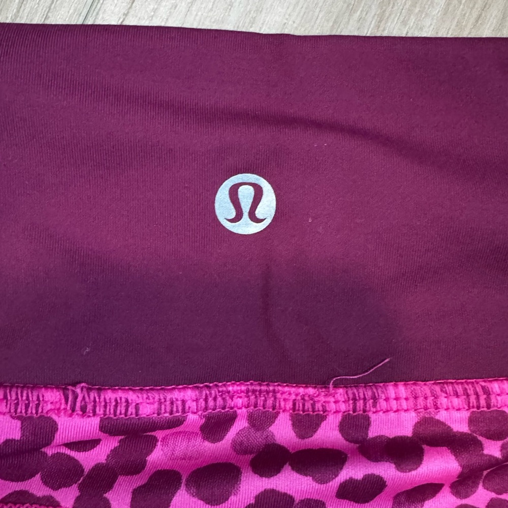 Lululemon Run: Top Speed Crop Ace Spot Jewelled Magenta Dashing Purple - Picture 10 of 10